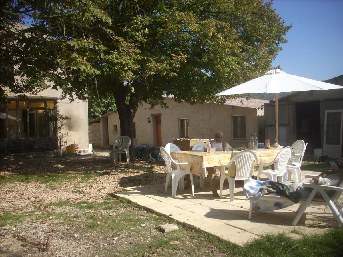 Provence Luberon -paca- Acces Pmr-ancv Revest-des-Brousses