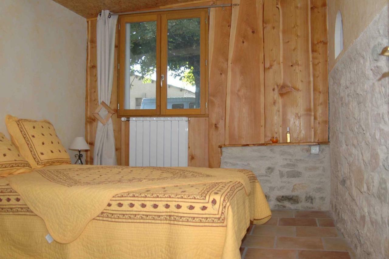 Provence Luberon -paca- Acces Pmr-ancv * Revest-des-Brousses